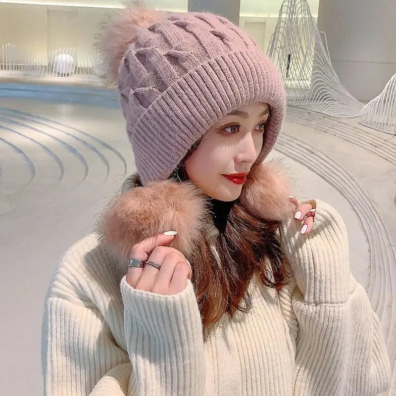 Women's Trendy Hats Sweet And Cute Three Balls Wool - Elanique