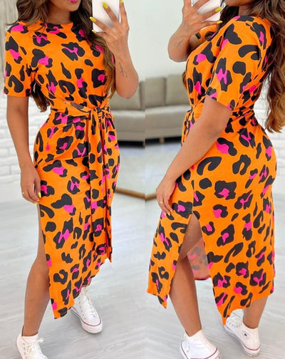 Women Elegant Dress 2024 Summer Latest Fresh and Sweet Fashionable Style Wave Point Irregular Place Up Printed V-Neck Long Skirt