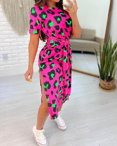 Women Elegant Dress 2024 Summer Latest Fresh and Sweet Fashionable Style Wave Point Irregular Place Up Printed V-Neck Long Skirt