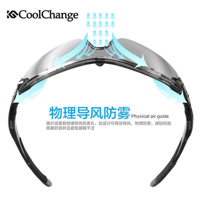 Cyclist bikes polarizing myopia sunglasses