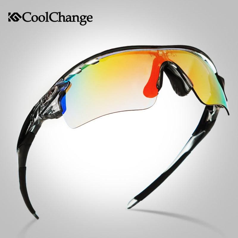 Cyclist bikes polarizing myopia sunglasses