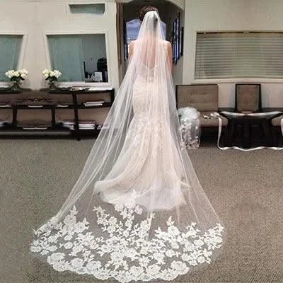 Luxury Mermaid Wedding Dresses V Neck Lace