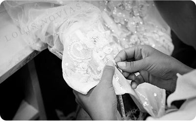 A-line Sexy Exquisite Satin Bridal Gown Beaded Sweetheart Puff Sleeve Wedding Dresses For Women