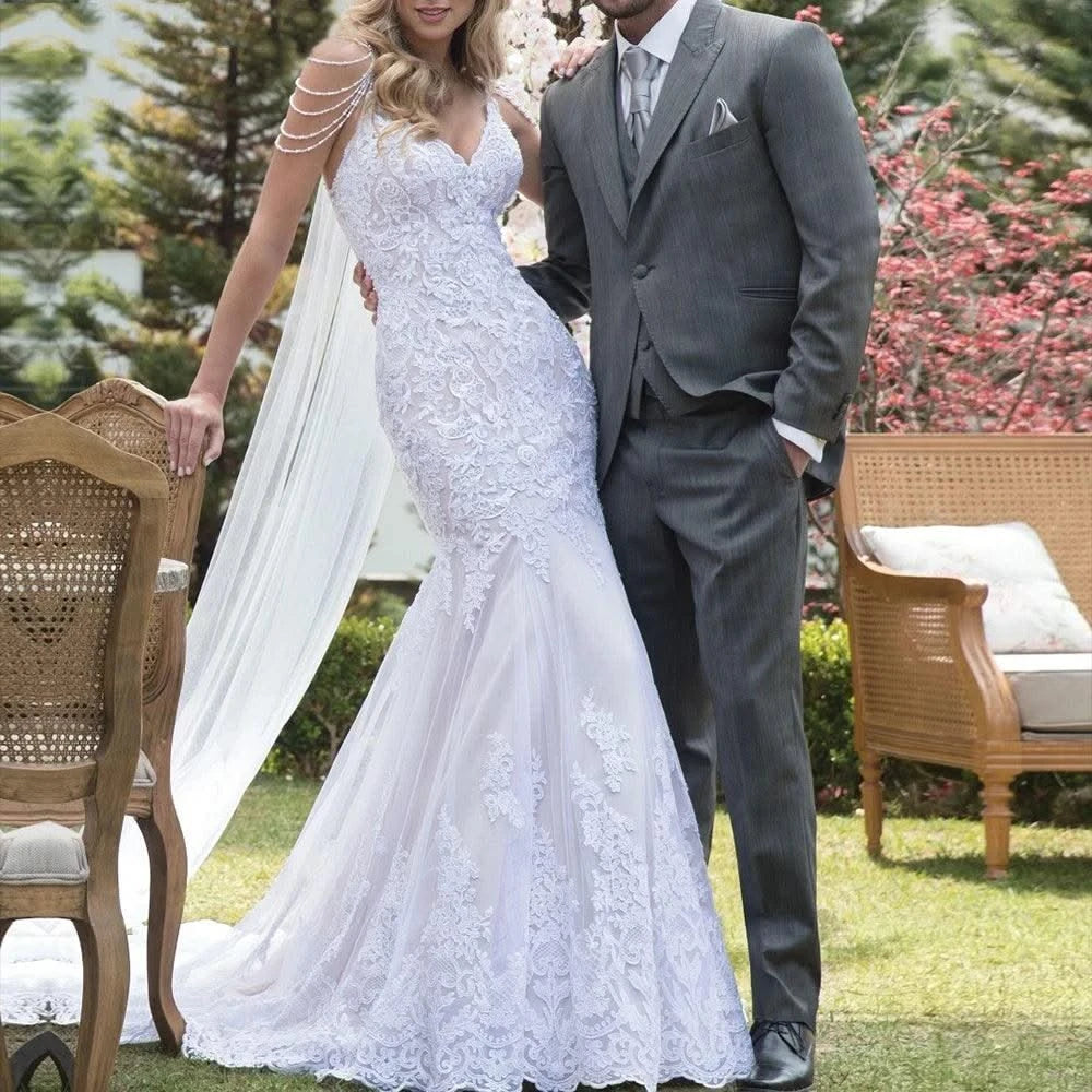 Mermaid 'V' Neck Lace Appliques Bridal Gowns Wedding Dresses Customized Bride, Party Wear