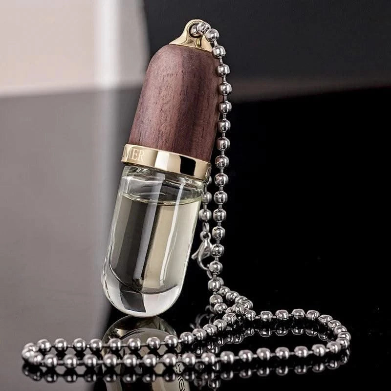 Luxury style Car Air Freshener Hanging Perfume Pendant Auto Essential Oils Perfume Bottle Diffuser Ornament Car Accessories