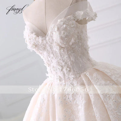 Customized Sexy Sweetheart Lace Ball Gown Wedding Dresses Applique Beaded Flowers Chapel Train Bride Gown Vestido De Noiva