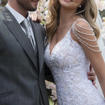 Mermaid 'V' Neck Lace Appliques Bridal Gowns Wedding Dresses Customized Bride, Party Wear