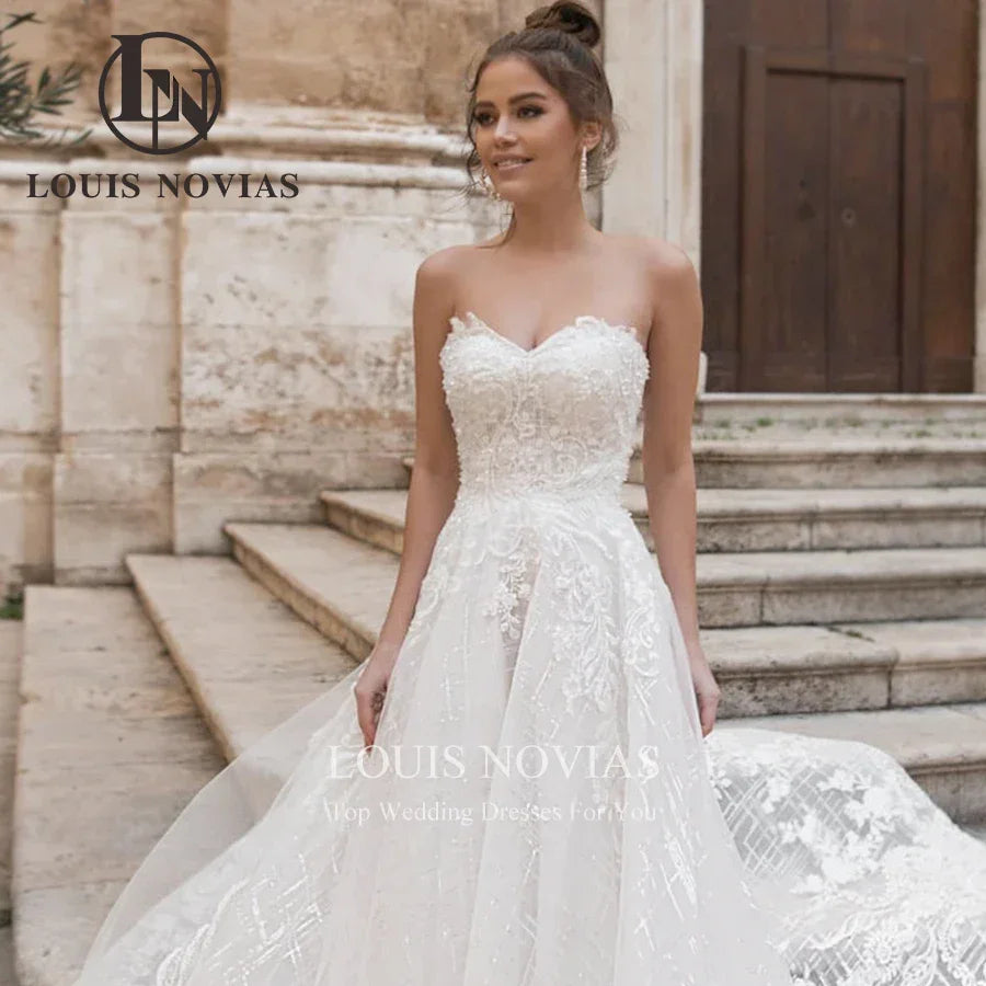 LOUIS NOVIAS Luxury Wedding Dresses For Women Sexy Strapless Appliques Bridal Gown Lace Sparkling Tulle A-Line Vestido De Novia