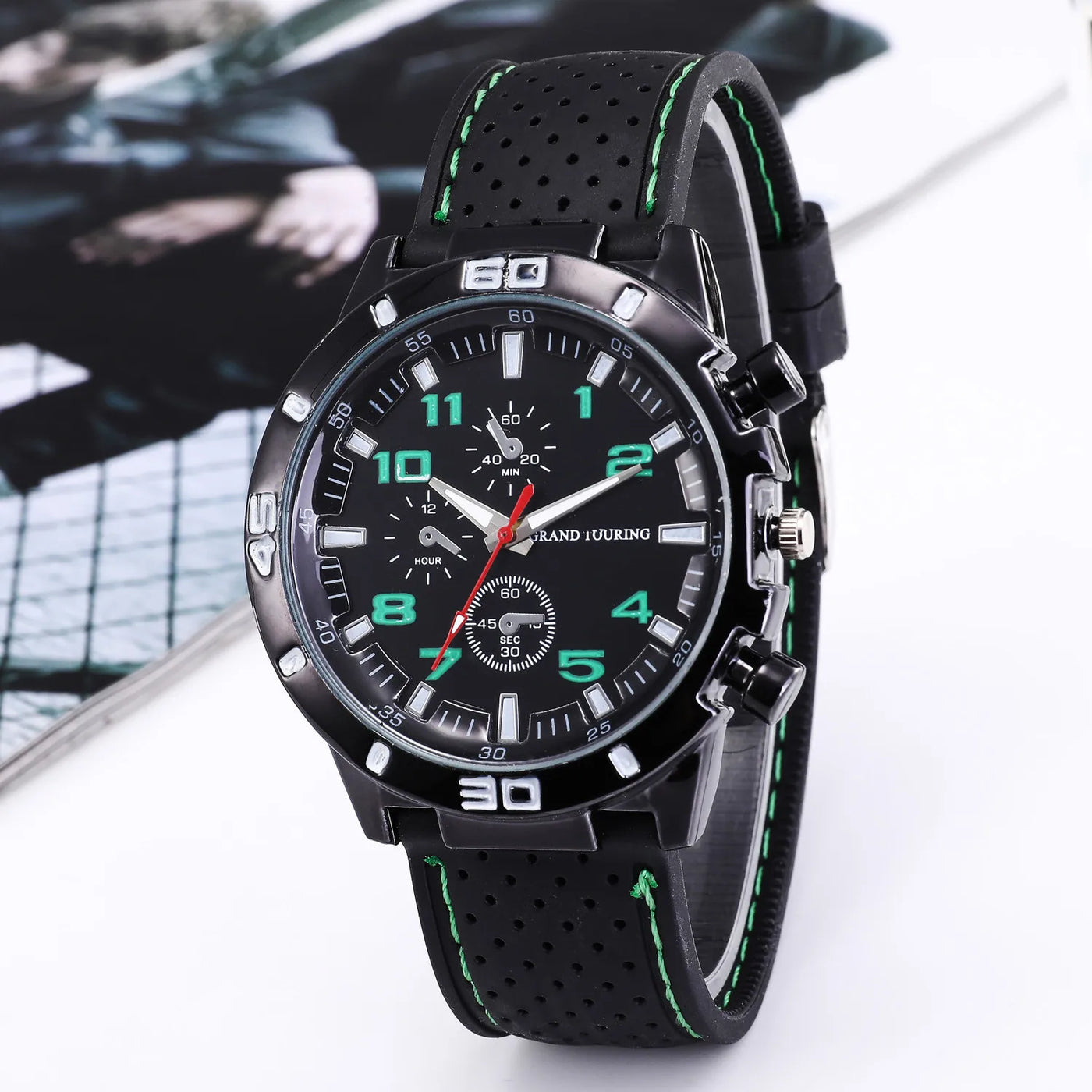 Fashionable casual men's watch high-end men's classic casual watch silicone watch wholesale 066 male Feminino Zegarek Damski