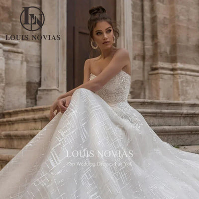 LOUIS NOVIAS Luxury Wedding Dresses For Women Sexy Strapless Appliques Bridal Gown Lace Sparkling Tulle A-Line Vestido De Novia