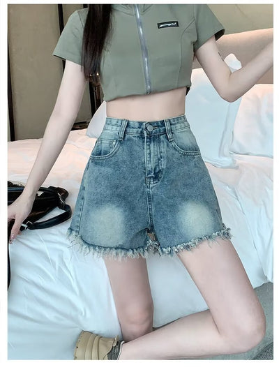Denim shorts for women in summer, thin cut with holes and frayed edges, design sense, niche high street trendy brand new style