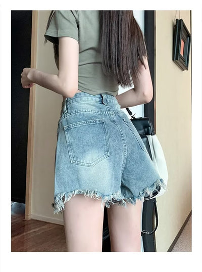 Denim shorts for women in summer, thin cut with holes and frayed edges, design sense, niche high street trendy brand new style