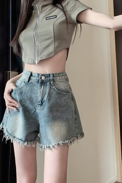 Denim shorts for women in summer, thin cut with holes and frayed edges, design sense, niche high street trendy brand new style