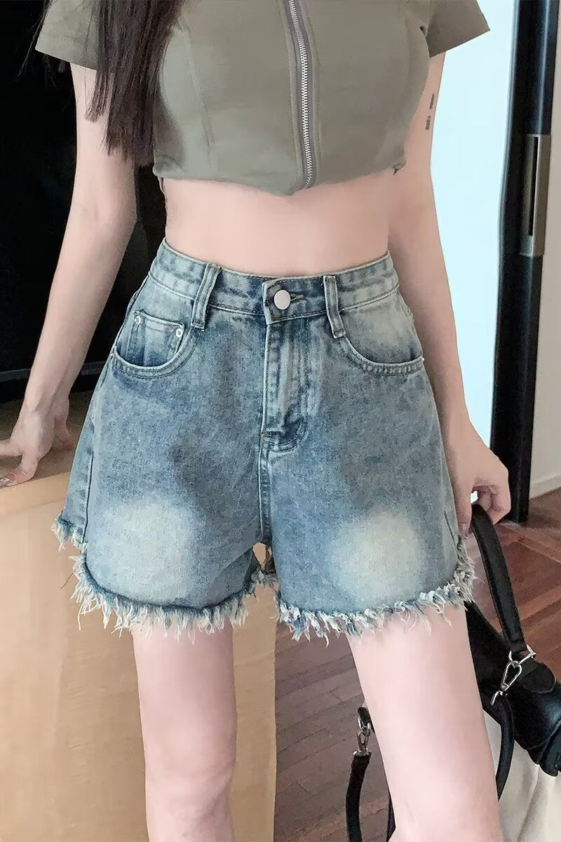 Denim shorts for women in summer, thin cut with holes and frayed edges, design sense, niche high street trendy brand new style