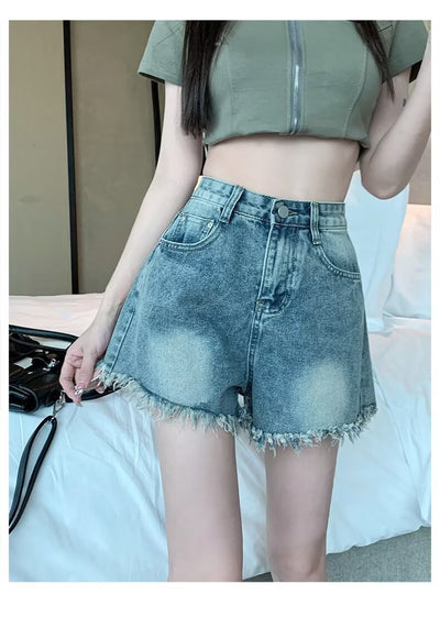 Denim shorts for women in summer, thin cut with holes and frayed edges, design sense, niche high street trendy brand new style