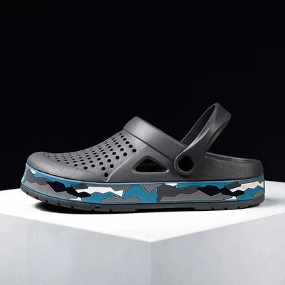 2023 Clogs Sandals Men Large Size Slip On Outdoor Beach Summer Shoes Medical Clogs Causal Breathable Male Sandals With Hole