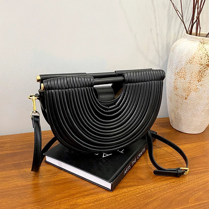 Handbags for Women 2025 New Gold Luxury Designer Brand Handwoven Noodle Bags Rope Knotted Pulled Half Moon Silver Evening Clutch