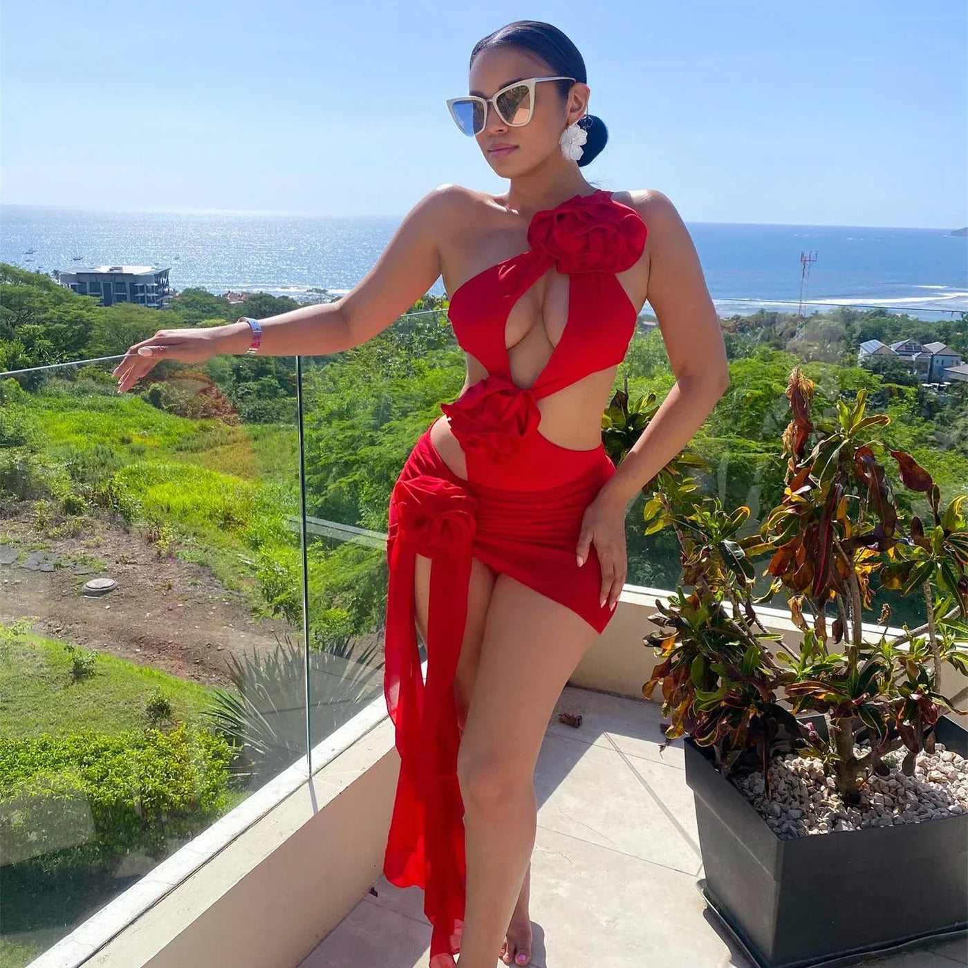 2025 Red Flower Swimsuit With Cover Up Desire Swim Suit Luxury Women Swimwear Sexy Hollow Bikini Beachwear Bodysuit Bathingsuit