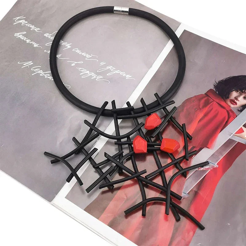 Fashion Designer Luxury Necklaces Women Handmade Gothic Pendant Necklace Rubber jewelry Wooden Accessories Statement Jewelry
