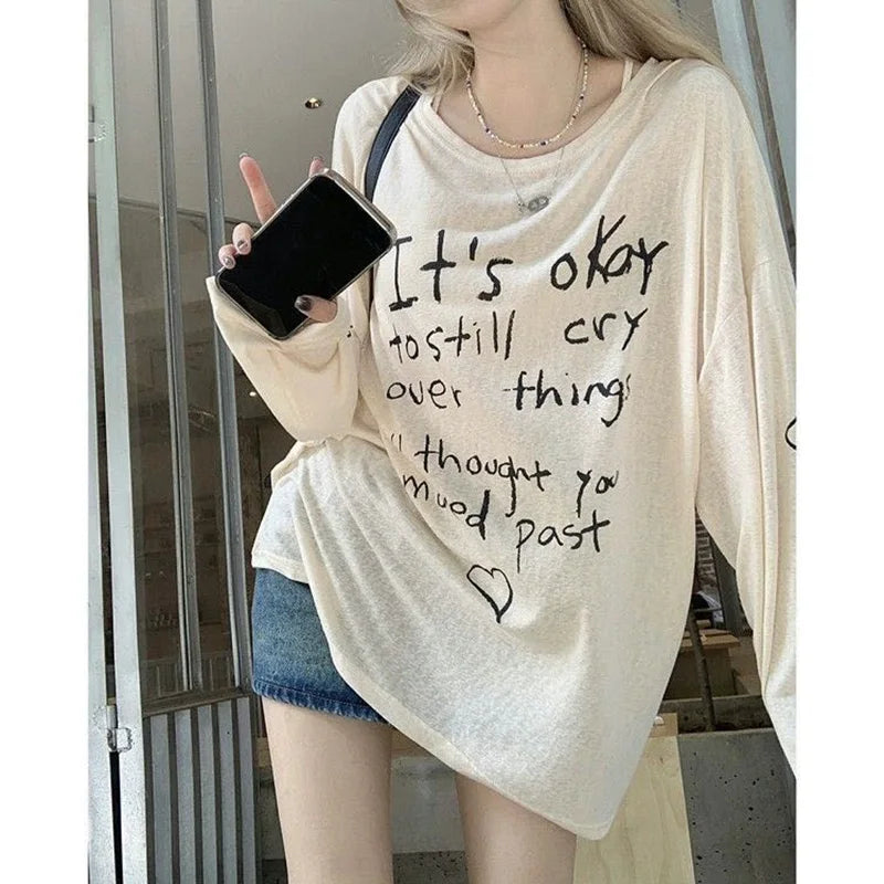 Women T-shirts Retro Letter Printed T-shirts Girls Casual Daily Long Sleeve Tops Lady Korean Fashion Baggy Clothes