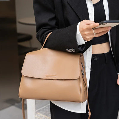Women's Cowhide Genuine Leather Shoulder Bag Female Fashion Luxury Designer Handbags Ladies Commuting Large Capacity Bucket Bags