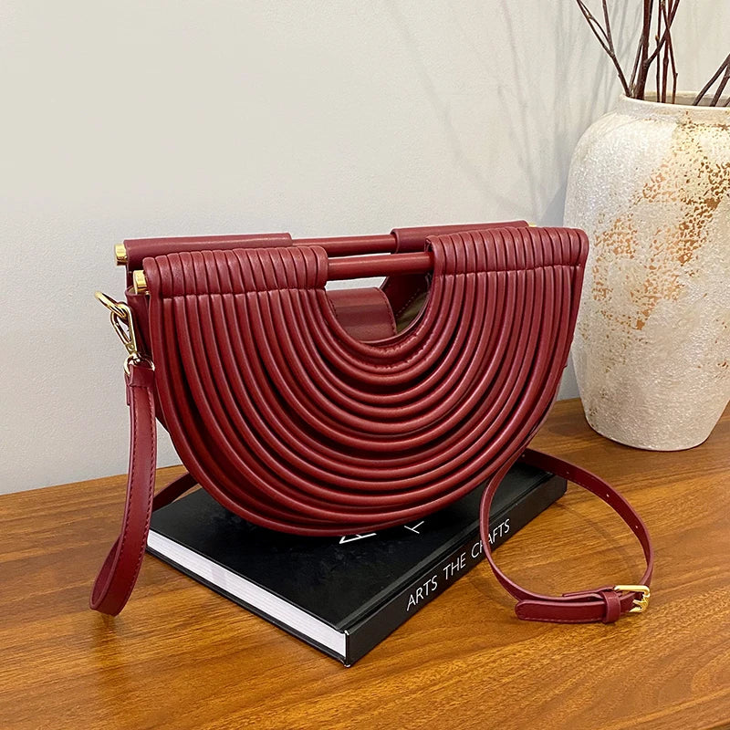 Handbags for Women 2025 New Gold Luxury Designer Brand Handwoven Noodle Bags Rope Knotted Pulled Half Moon Silver Evening Clutch