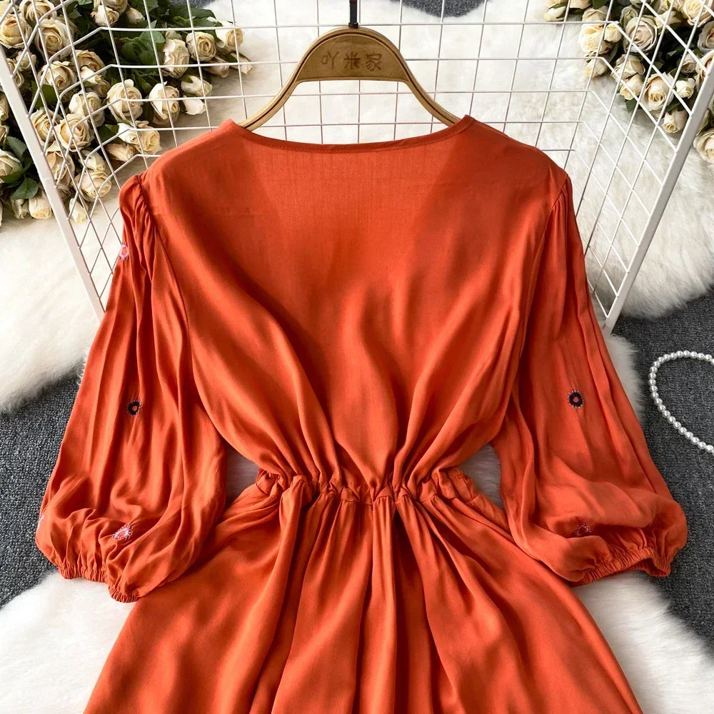 Boho Dress for Women Embroidery Floral Print V-neck Elastic Waist Lace-up Dresses with Belt Summer Vestidos Folds Dropshipping