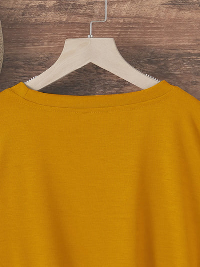 Women's Casual Crew Neck T-Shirt  All Season Essentials Simple Design Showing Elegant Style Inspirational Quote Print T-Shirt