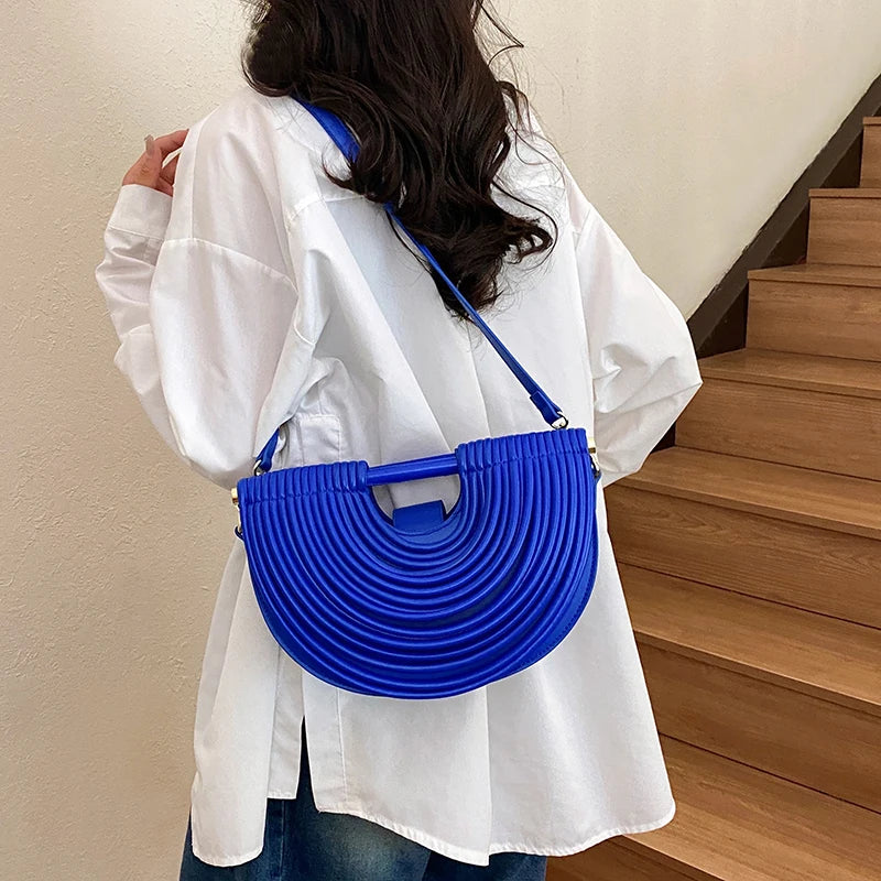 Handbags for Women 2025 New Gold Luxury Designer Brand Handwoven Noodle Bags Rope Knotted Pulled Half Moon Silver Evening Clutch