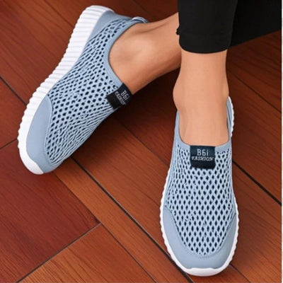 Slip on Women's Shoes Breathable Comfortable in Summer Lightweight Flat Shoes A Simple Mesh Design for Lazy People To Step On
