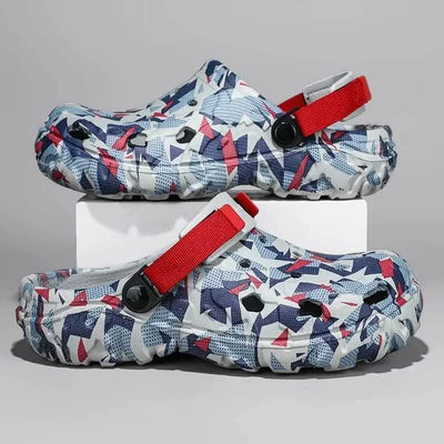 New Men's Clogs Slippers Sandal Men Garden Shoes Flat Camouflage Sandals Male Sneakers Outdoor Flip Flops Home Clogs