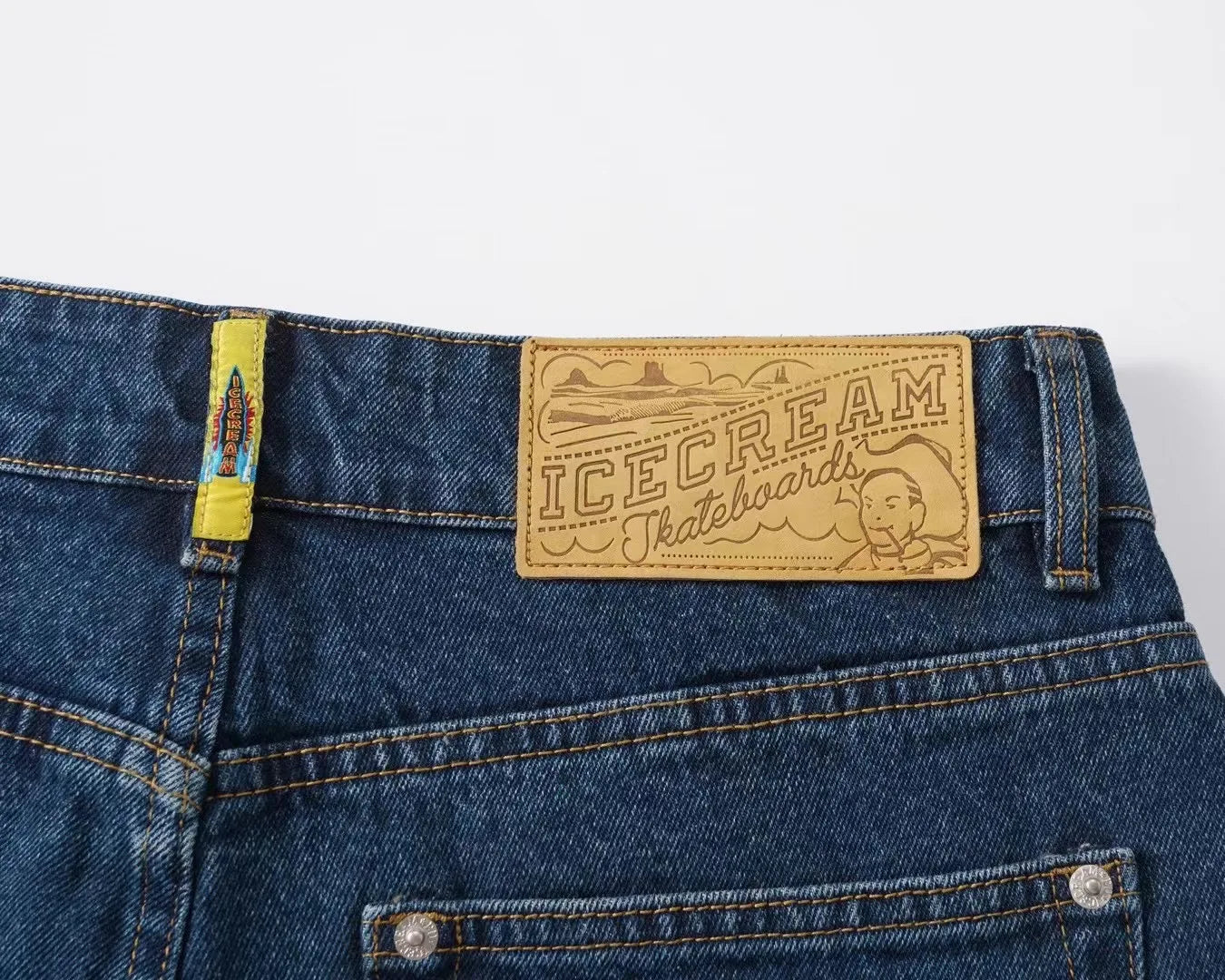 2022 New Summer Denim Shorts For Men Icecream Running Dog Trendy Brand Half Cut Emboridery Logo Unique Punk Mid Waist Jeans