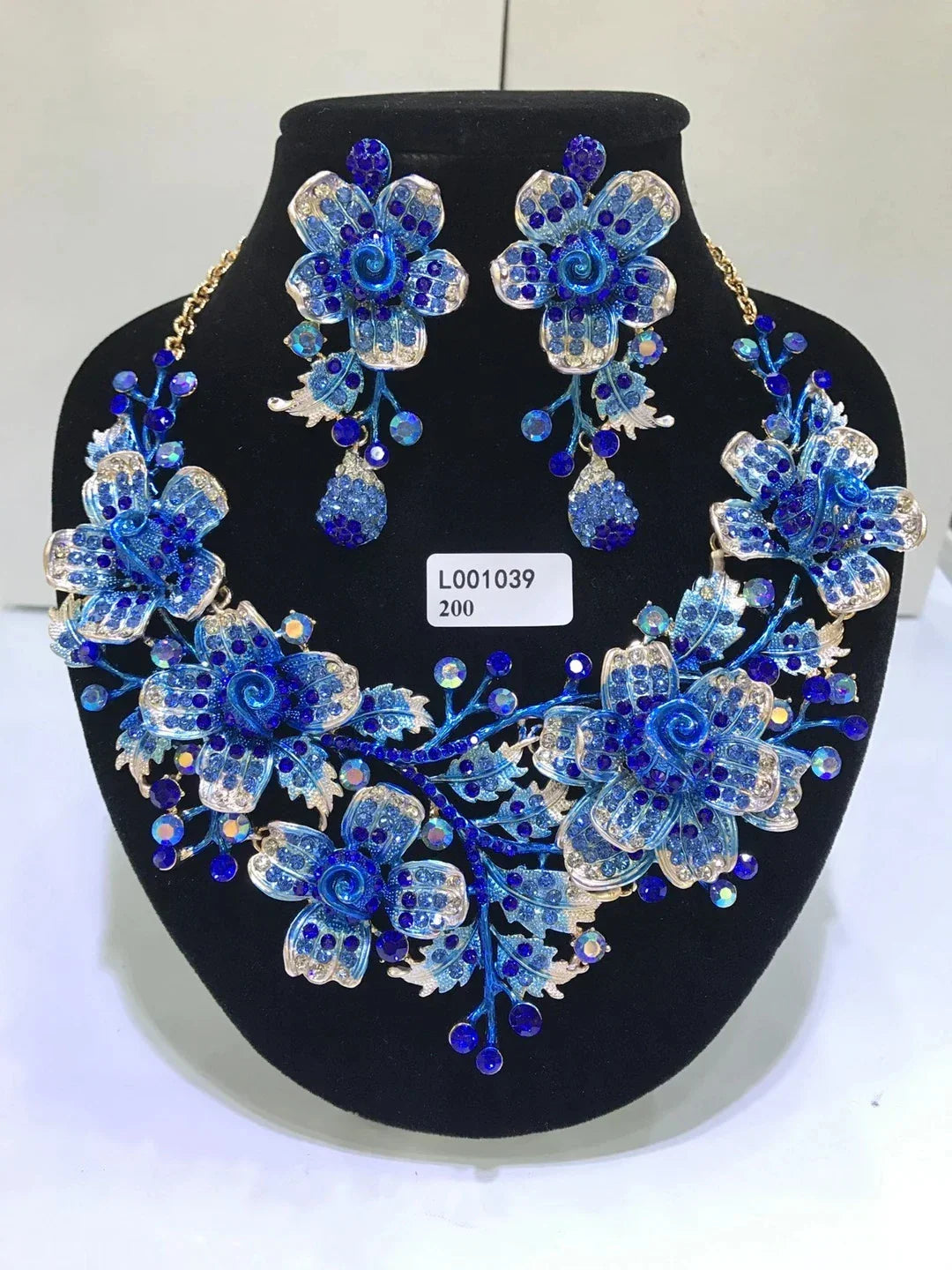 Women Luxury Necklaces Set Wedding Delicate Fashion Jewelery Set Crystal Rhinestone Earrings Jewelry Sets