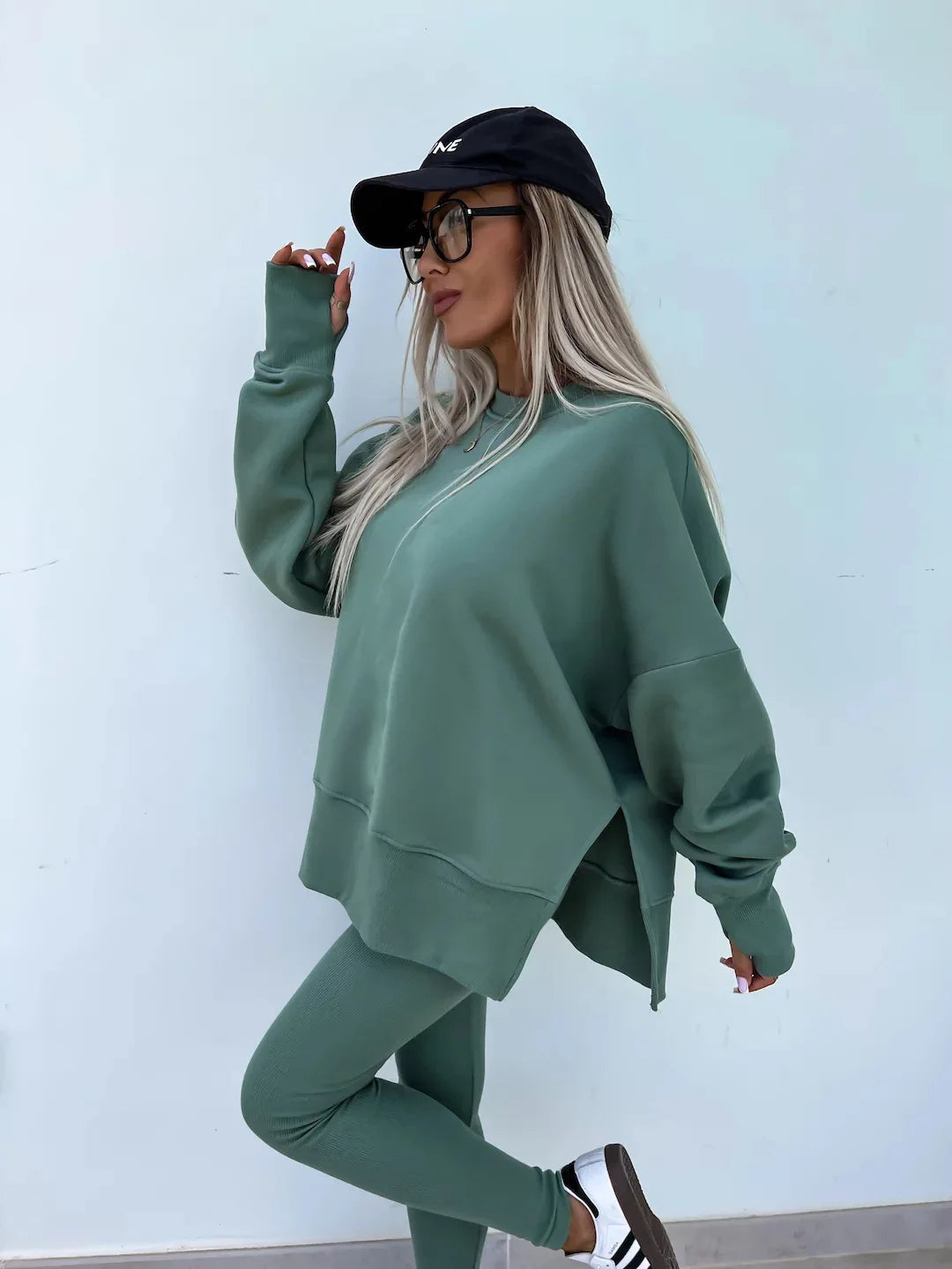 Lounge Sets for Women Two Piece Travel Outfits Sweatsuits Autumn Winter Fashion 2024 Trendy Loose Oversized Tee Tight Trousers