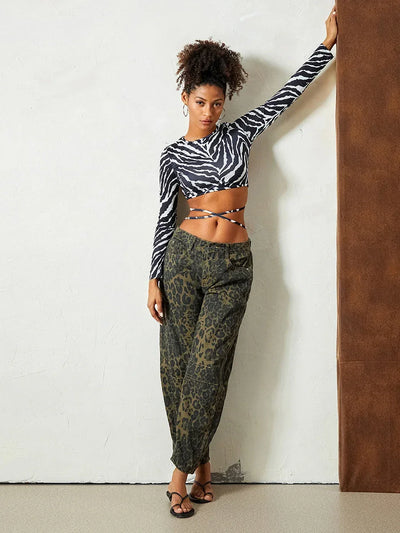 Leopard Barrel Jeans Women Cheetah Print Baggy Boyfriend Jeans Pants Vintage Mid Rise Wide Leg Denim Tapered Jeans