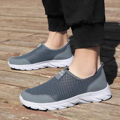 Men Shoes Breathable Mesh Summer Lightweight Hiking Walking Casual Shoes Slip-On Driving Men's Loafers