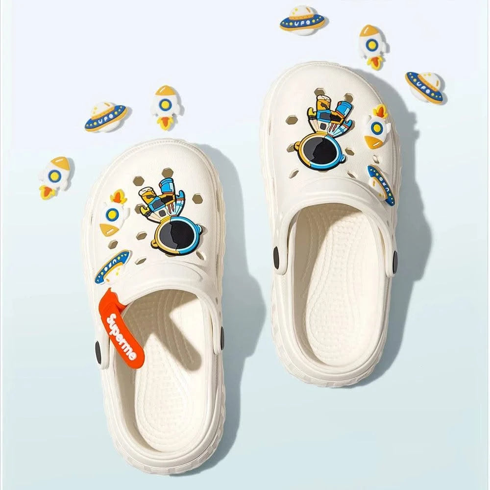 BASATU Cute Clogs Sandals DIY Cartoon Shoes Mules Clogs Boys Girls Sandals Non-slip Beach Slippers Summer Sandals Garden Shoes
