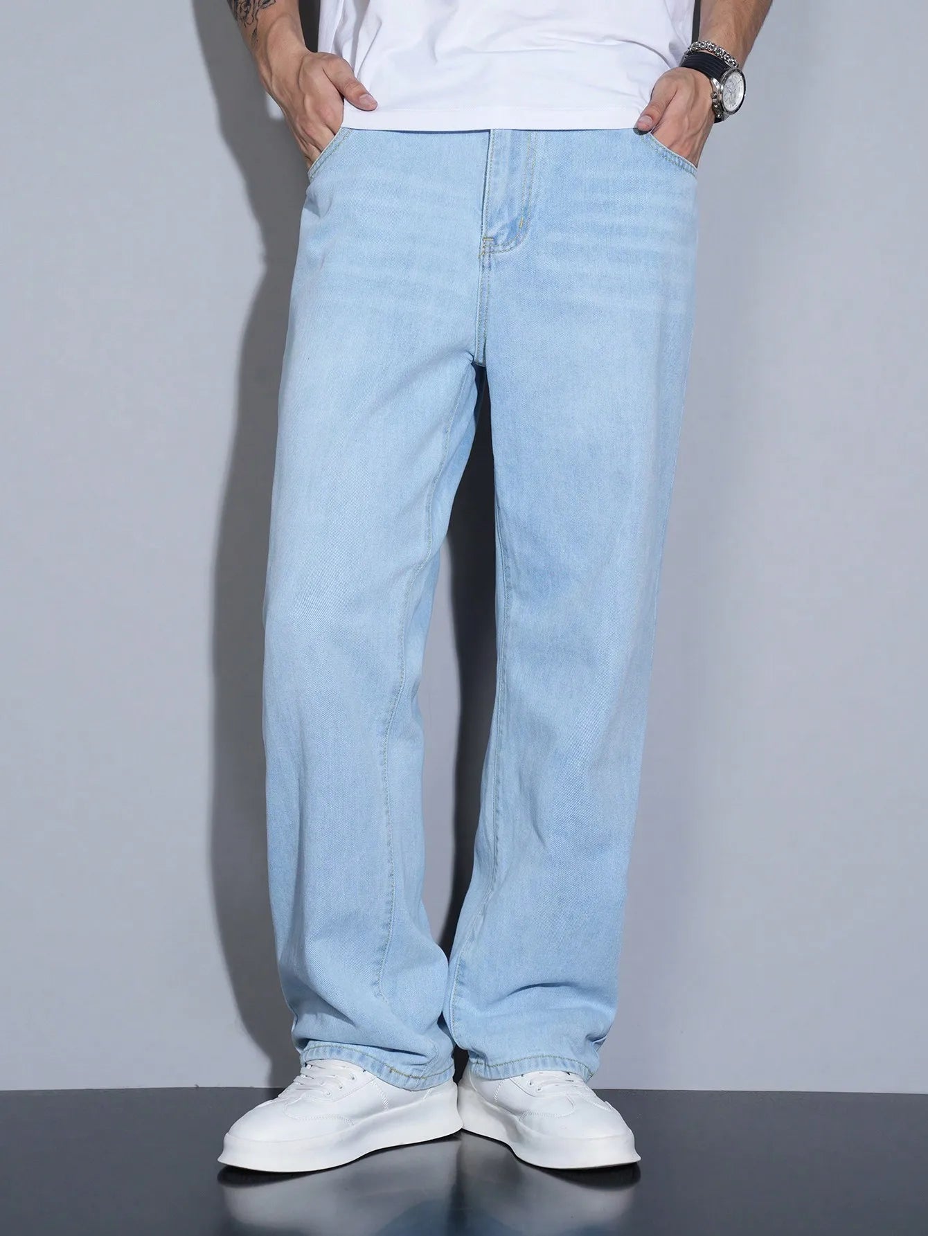 Manfinity Homme Men's Straight Loose Fit Multi-Pocket Casual Denim Jeans