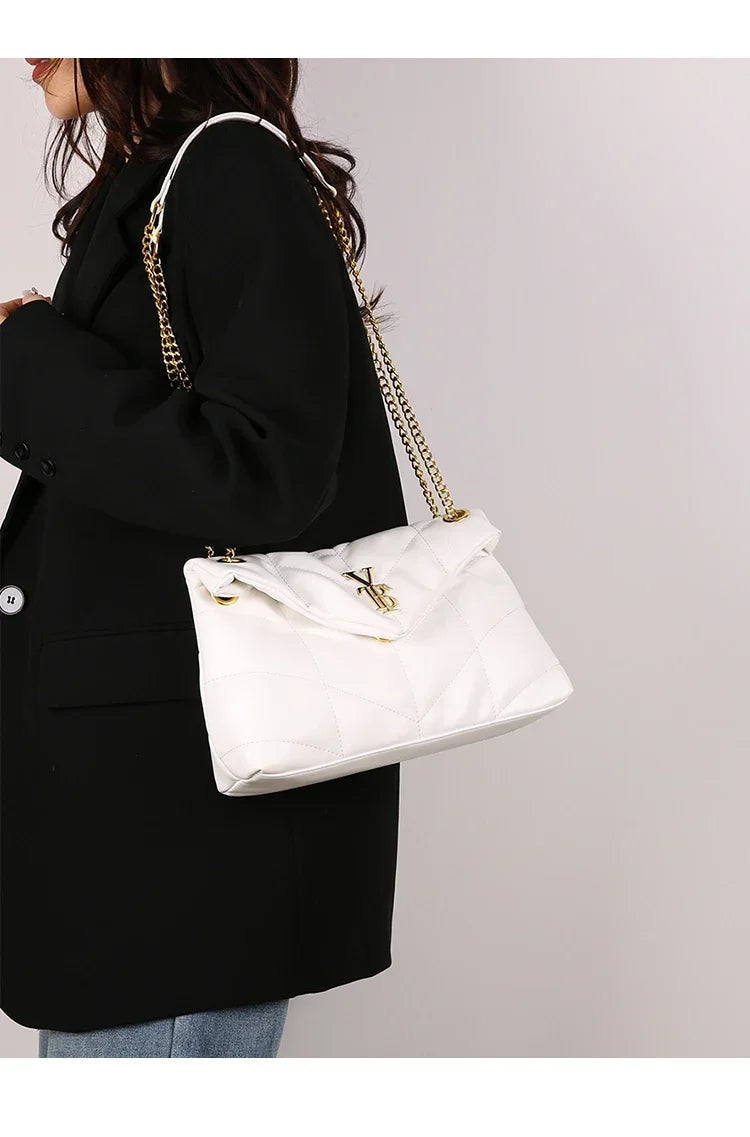 Luxury Brand Handbags for Women, Fashionable Shoulder Bag and Tote Bags in Leather By Famous Designer Elegant