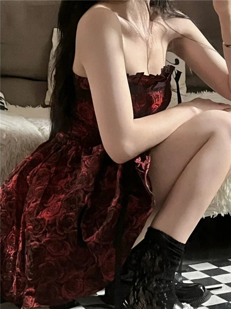 Elegant Summer Dress for Petite Women with Embossed Sculpted Waist and Flared Skirt High-End Fashion Chic Pure Desire Look 2025
