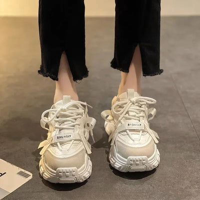 Sports Woman Footwear High on Platform Sneakers Lace Up Athletic Shoes for Women Quality Vulcanized Shoe Designer Luxury Light A