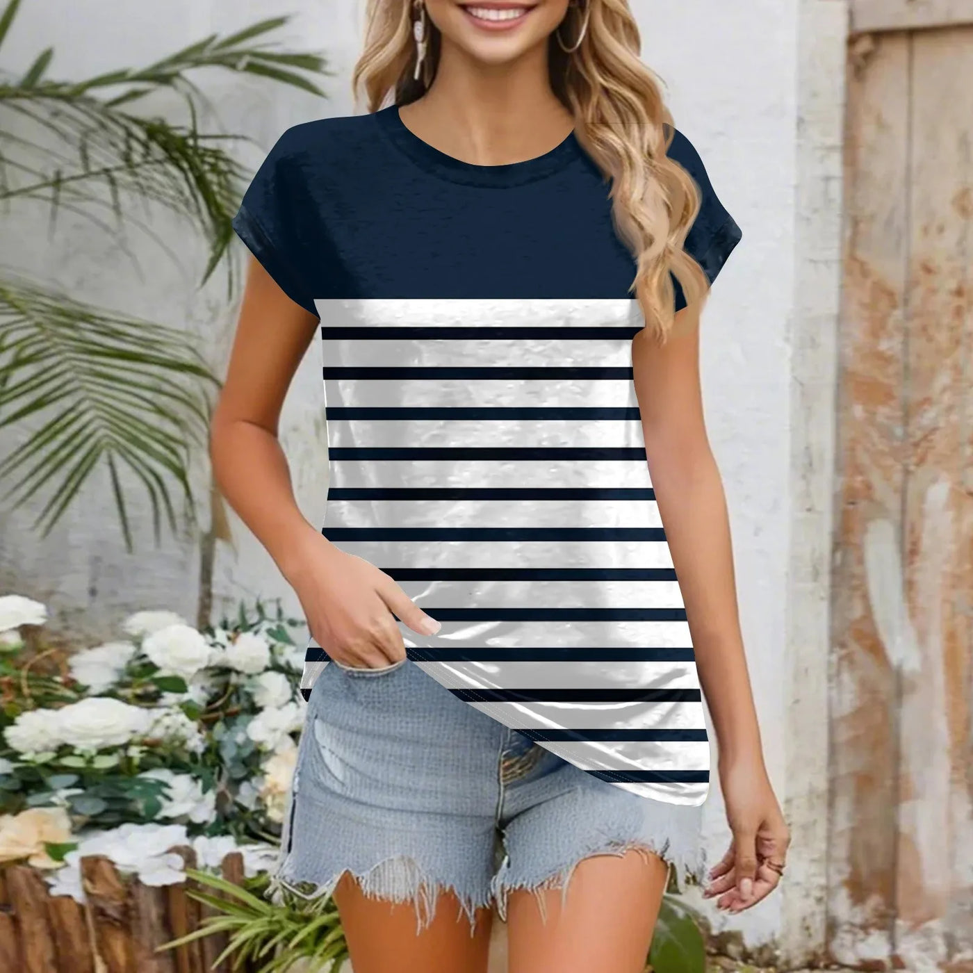 Womens Summer Tops Going Out Workout Outfits Spring Short-sleeved T Shirts Business Casual Dressy Fashion Trendy Clothes 2025