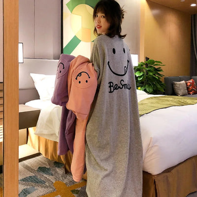 Female Loungewear Smiley Face Autumn Winter German Fleece Thickened Warm Long Nightgown Women Wearable Outdoors Lady Pajamas