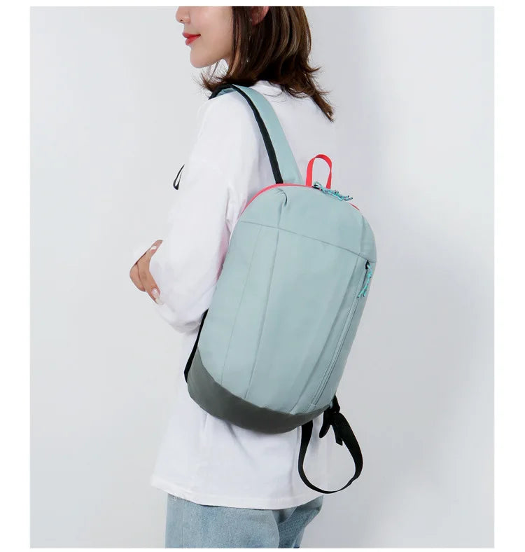 Mountaineering bag large capacity simple all-matching, fashionable, lightweight travel backpack, water splash resistant backpack