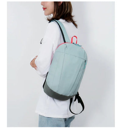 Mountaineering bag large capacity simple all-matching, fashionable, lightweight travel backpack, water splash resistant backpack