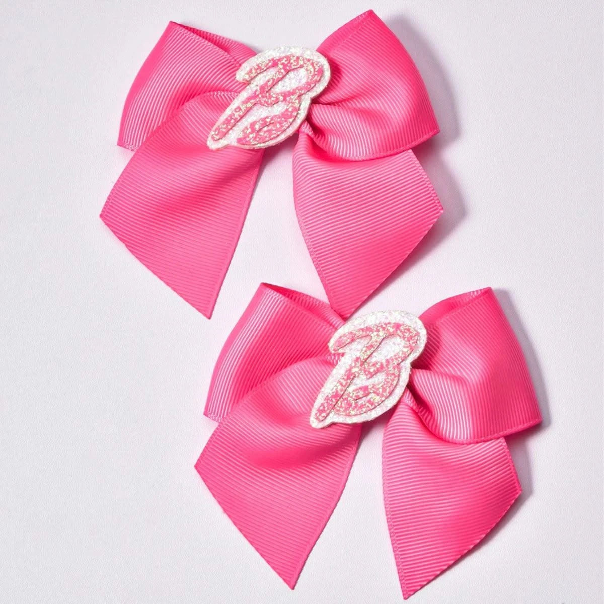 2 women's pink thread webbing with green onion powder lettering two ear clip Fashion personality cheapest items available girl m