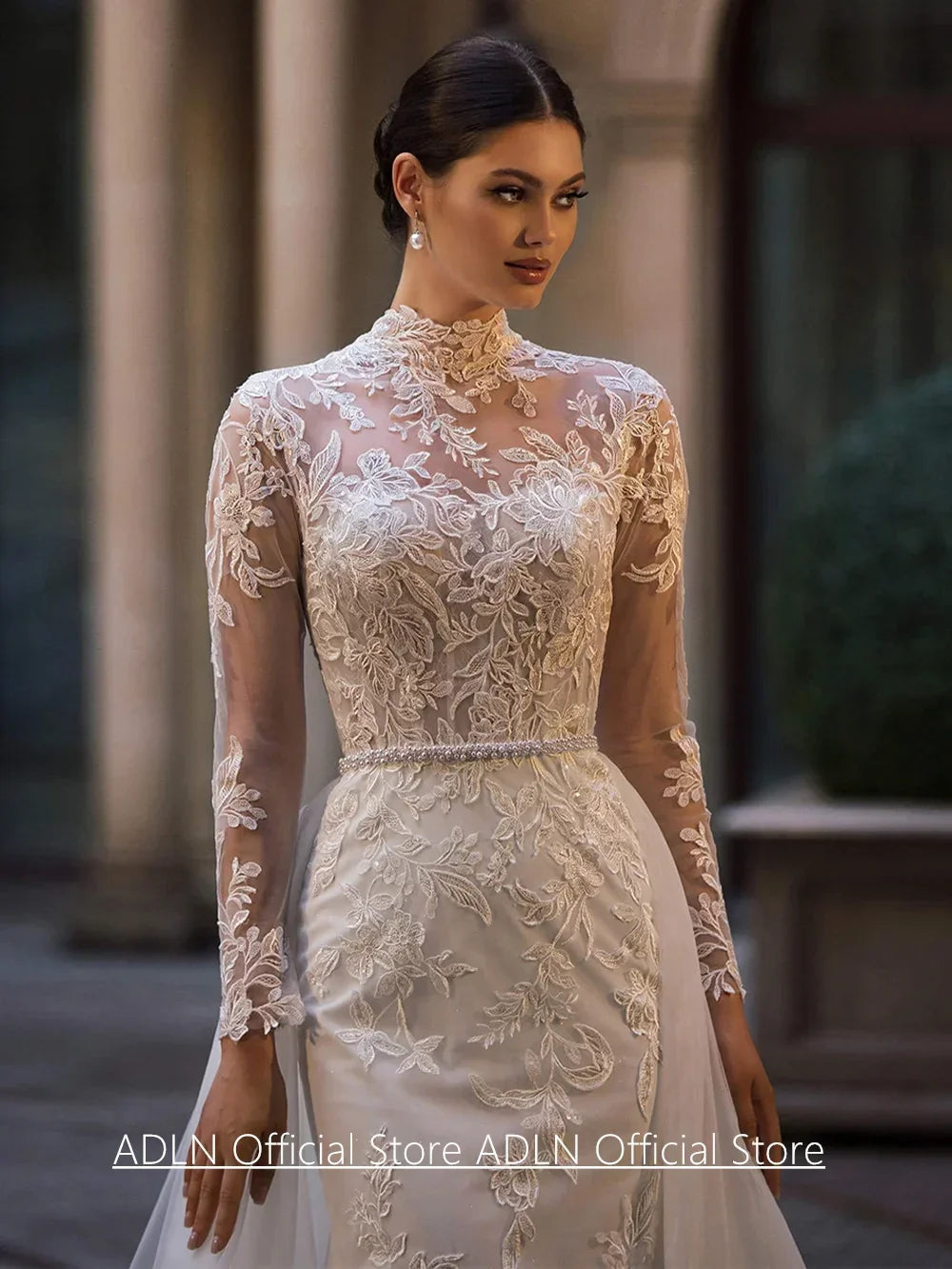 Woman Mermaid Wedding Dresses Vestido De Noiva Customized High Neck Full Sleeves Applique Detachable Train Bridal Gown