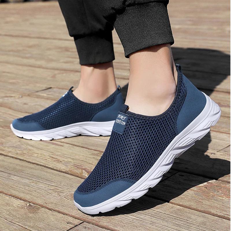 Men Shoes Breathable Mesh Summer Lightweight Hiking Walking Casual Shoes Slip-On Driving Men's Loafers