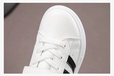 Children's Sports Shoes Non-slip New Tennis Shoes for Girls Fashion Boys Versatile Kids Causal School Running Sneakers Hook Loop