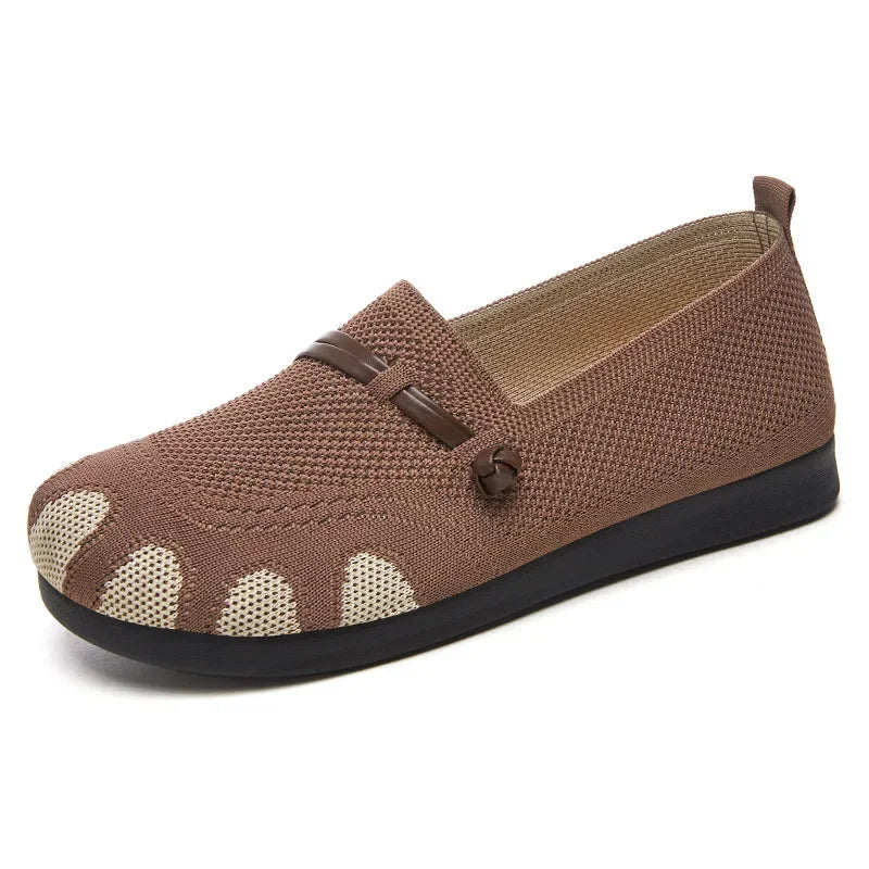 2025 Slip-On Casual Shoes for Women Soft Sole Spring New Style Walking Flats Ladies Leisure Comfortable Shoes Mom Sneakers